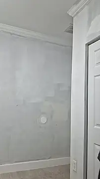 Zander823 online show from April 19, 2026, 1:49 am