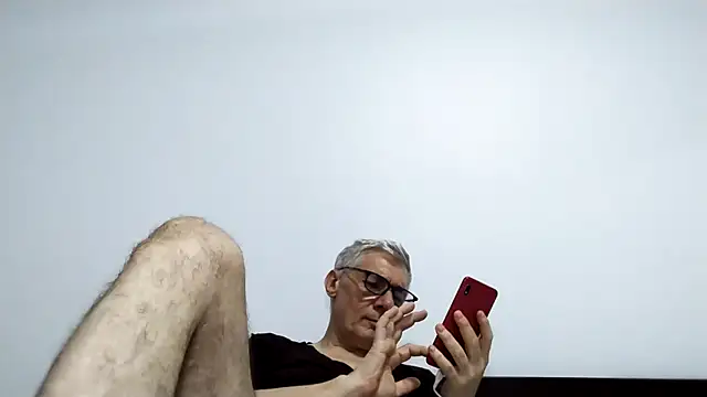 BIGUNCUTHARDCOCK online show from April 7, 2026, 2:50 pm