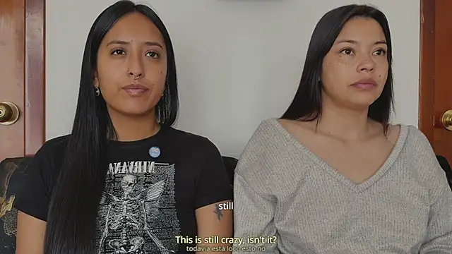 2SummerLove1 online show from November 12, 2025, 3:34 pm