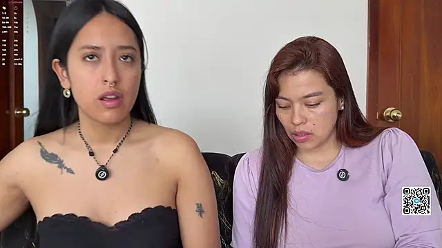 2SummerLove1 online show from May 24, 2026, 2:55 pm