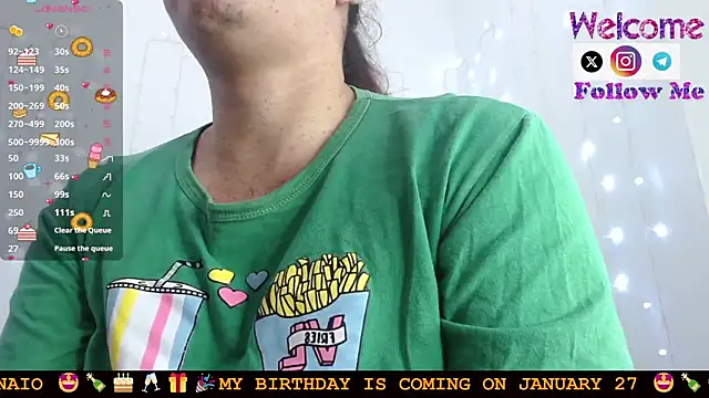 SofiaMadisson online show from January 23, 2025, 1:13 pm