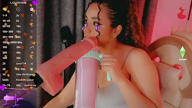 Queen Deepthroat online show from November 6, 2025, 11:15 pm