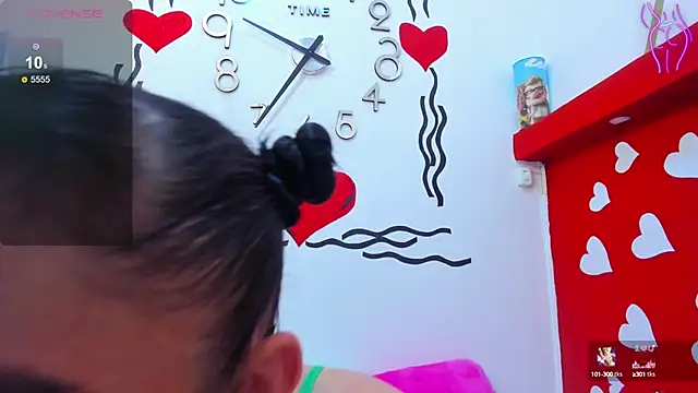 charlotte-11 online show from March 3, 2025, 2:37 pm