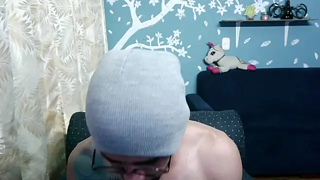 ponzothc online show from November 7, 2025, 8:53 pm