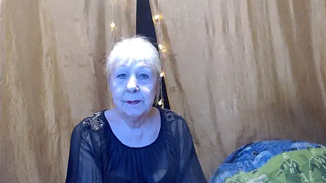  Estelitta 5 online show from January 23, 2025, 7:07 pm