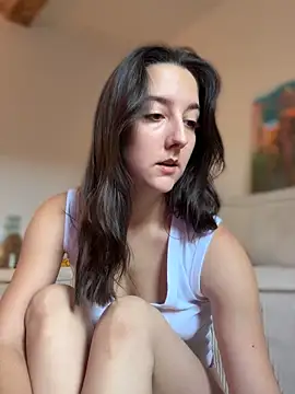  Juliette online show from October 30, 2025, 9:33 am