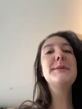  Juliette online show from November 10, 2025, 9:08 am