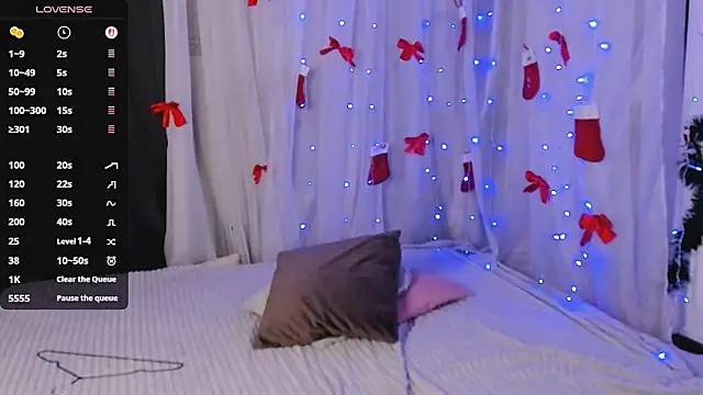 ashleyro1 online show from January 9, 2026, 1:14 pm