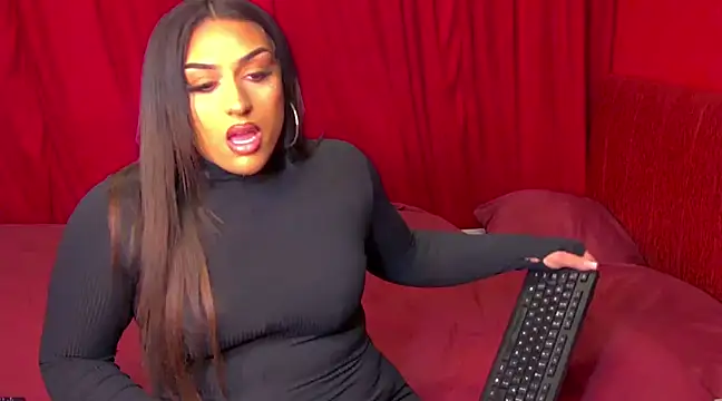 Snapshot of JanesaMiaBabestationx chatting on February 9, 2025, 12:30 pm JanesaMiaBabestationx online show from February 9, 2025, 12:30 pm