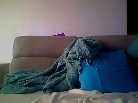 Skater29xx2 online show from February 10, 2025, 2:16 pm