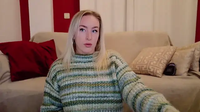 ChristyAdair online show from December 5, 2024, 9:28 pm