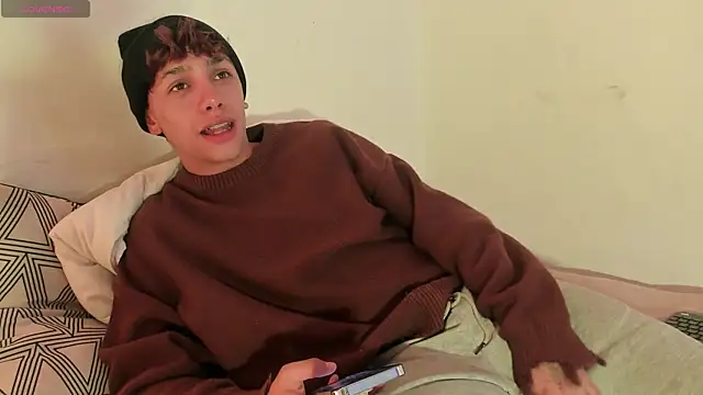 Tomy Rox online show from October 13, 2025, 7:36 pm