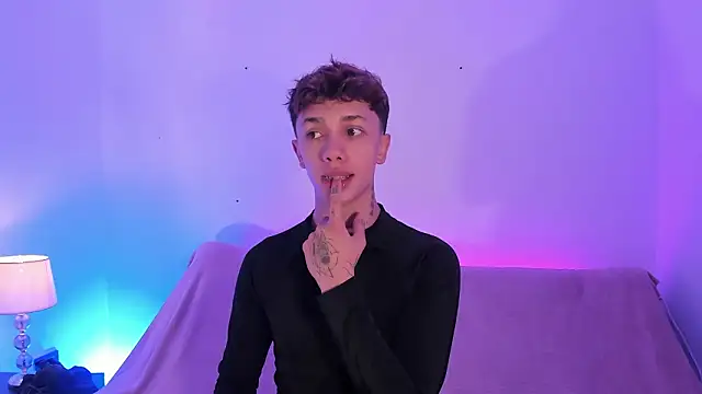 Tomy Rox online show from February 2, 2026, 6:17 pm