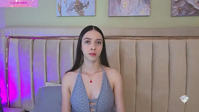 sophiia grey 1 online show from November 12, 2025, 8:41 pm