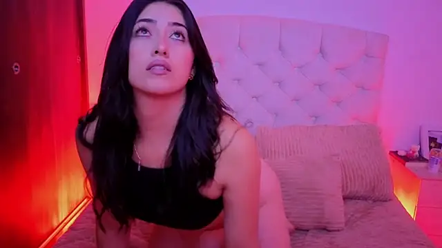 ChanellGV online show from November 4, 2025, 10:20 pm