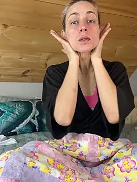 DanaeJustine online show from March 11, 2025, 12:39 pm