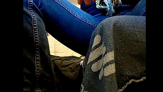 Pegg-fist-me online show from November 14, 2025, 12:53 am