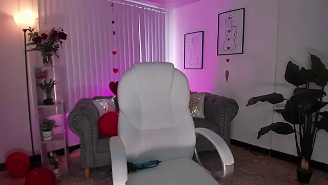 Aida adams online show from February 14, 2025, 8:48 pm