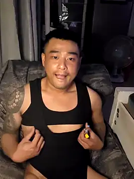 Asianhif online show from December 18, 2025, 3:40 pm