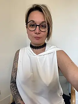 marinella07 online show from March 18, 2025, 12:14 pm