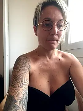 marinella07 online show from January 8, 2026, 9:22 am