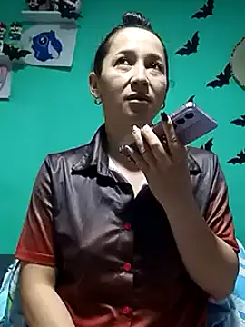 emilypoppy3 online show from January 14, 2025, 3:57 pm