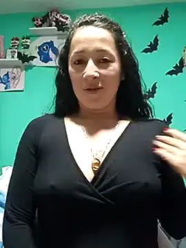 emilypoppy3 online show from January 23, 2025, 8:13 pm