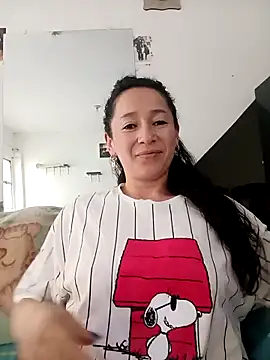 emilypoppy3 online show from November 29, 2025, 9:07 pm