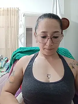 emilypoppy3 online show from June 10, 2026, 7:02 pm