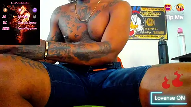 wotton 17 online show from January 7, 2026, 8:00 pm