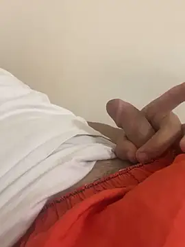 Snapshot of Serterkek31x chatting on October 29, 2025, 2:03 am Serterkek31x online show from October 29, 2025, 2:03 am