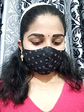 Angleannie online show from September 24, 2025, 1:36 pm