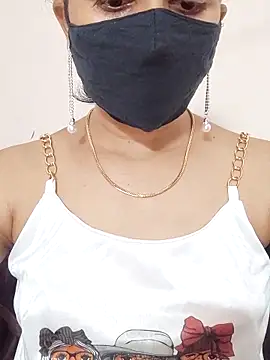 Angleannie online show from October 4, 2025, 3:43 pm