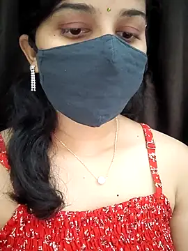 Angleannie online show from December 3, 2025, 5:33 pm