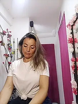 sweetfantasyy69 online show from February 24, 2026, 2:42 am