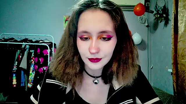 JoannaTompson online show from November 21, 2025, 12:10 am