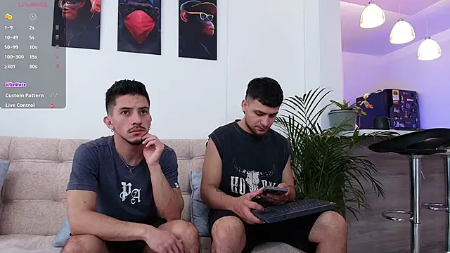 Aron-santoro online show from March 13, 2026, 3:29 pm