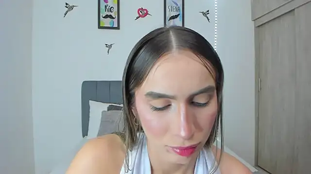 im sarah34 online show from February 27, 2026, 6:24 am