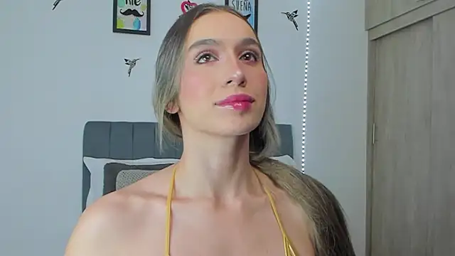 im sarah34 online show from March 5, 2026, 4:30 am