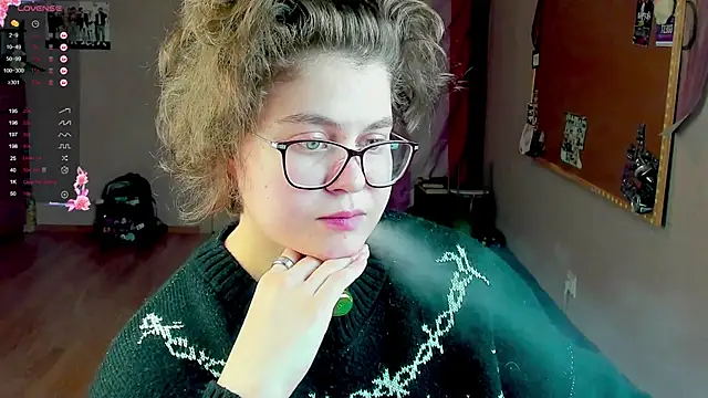 Sashy Way online show from December 14, 2024, 7:03 pm