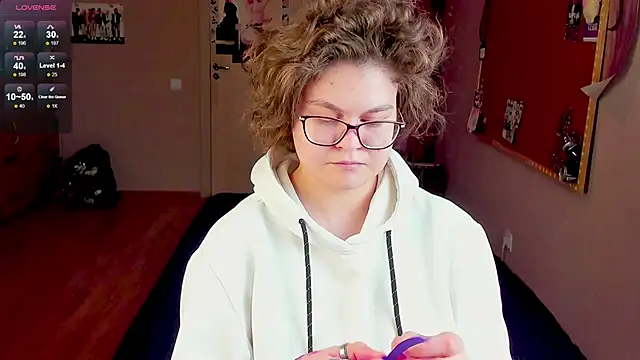 Sashy Way online show from January 3, 2025, 3:16 am