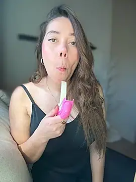 Condes carmen online show from March 16, 2026, 1:04 pm