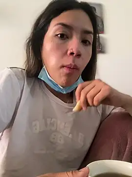 Mila Morgan online show from February 1, 2025, 3:39 pm