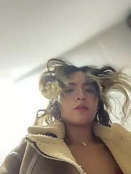 Mila Morgan online show from February 16, 2025, 8:22 pm