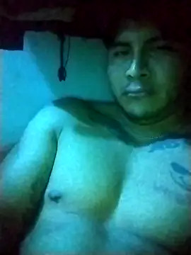 Snapshot of Woofer_dick chatting on April 19, 2026, 8:13 am Woofer dick online show from April 19, 2026, 8:13 am