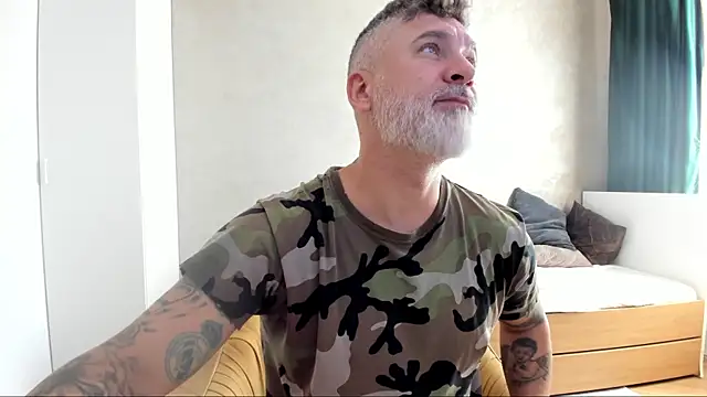 BlowMyXXL online show from September 11, 2025, 8:36 am