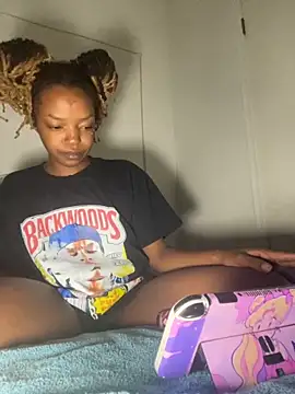 Snapshot of minimama69 chatting on September 10, 2025, 4:45 am minimama69 online show from September 10, 2025, 4:45 am