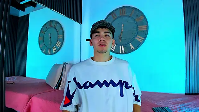 Mike 0233  online show from February 2, 2025, 3:54 am