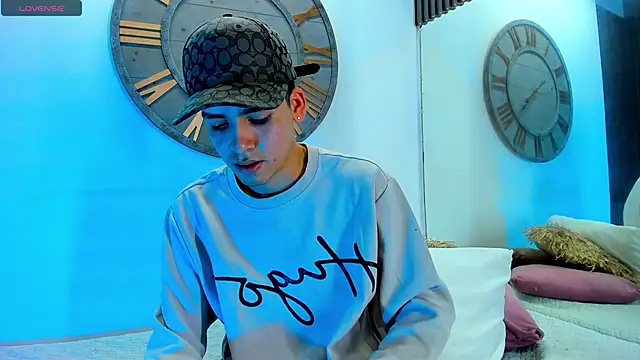 Mike 0233  online show from February 21, 2025, 7:34 am