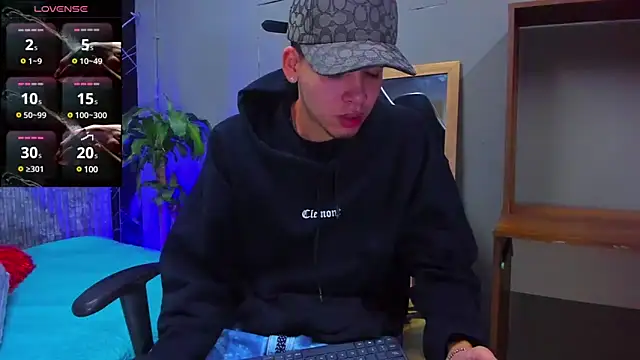 Mike 0233  online show from March 9, 2025, 4:27 am